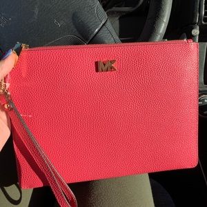 Michael Kors Wallet/Wristlet